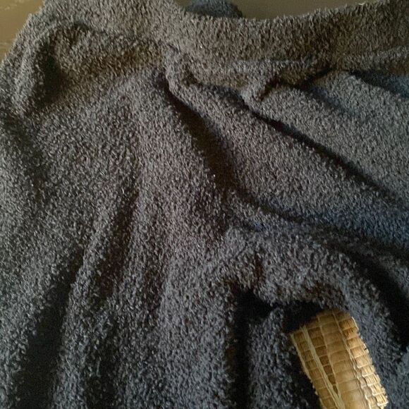 EUC slubby black active pant .. so soft size XS - Picture 1 of 3
